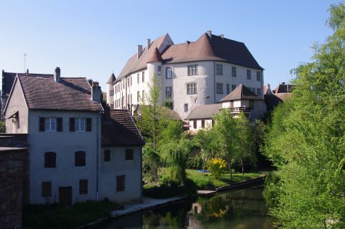 fénétrange cité médiévale Château de Fénétrange