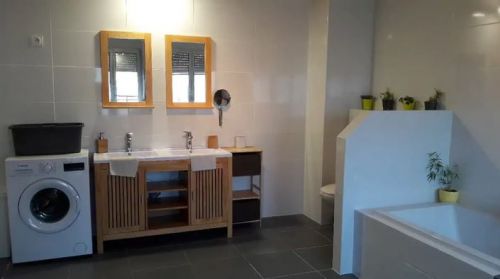 Gîte du Grunewald à Waldhambach - salle de bain Gîte du Grunewald à Waldhambach